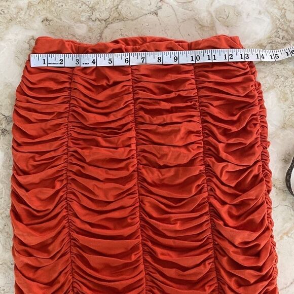 Tatum & Olivia Ruched Bodycon Mini Skirt - Picture 11 of 15